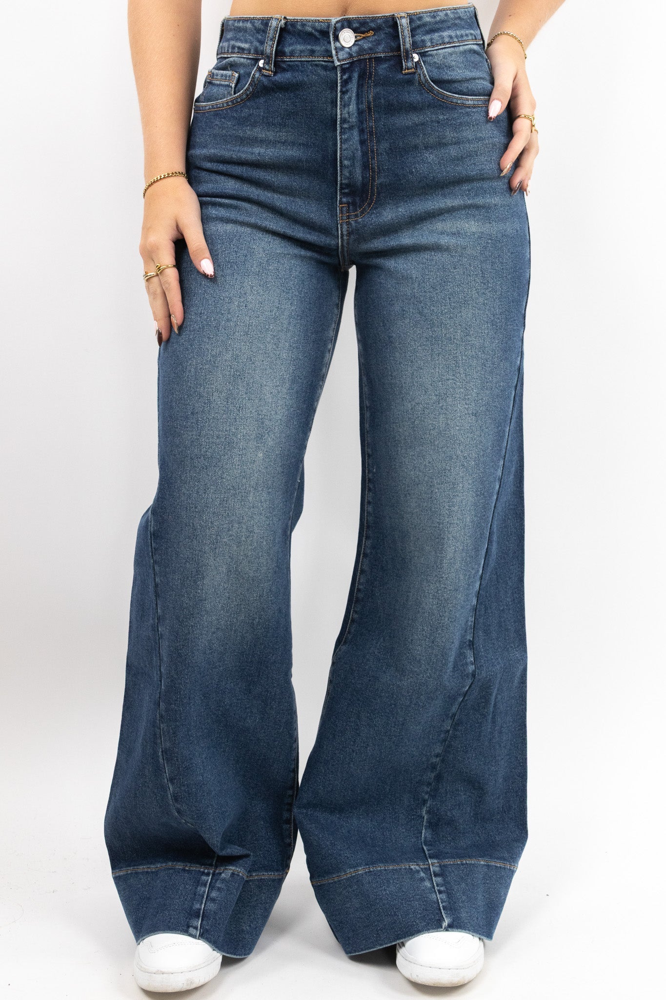 Havlira Wide Leg Jeans