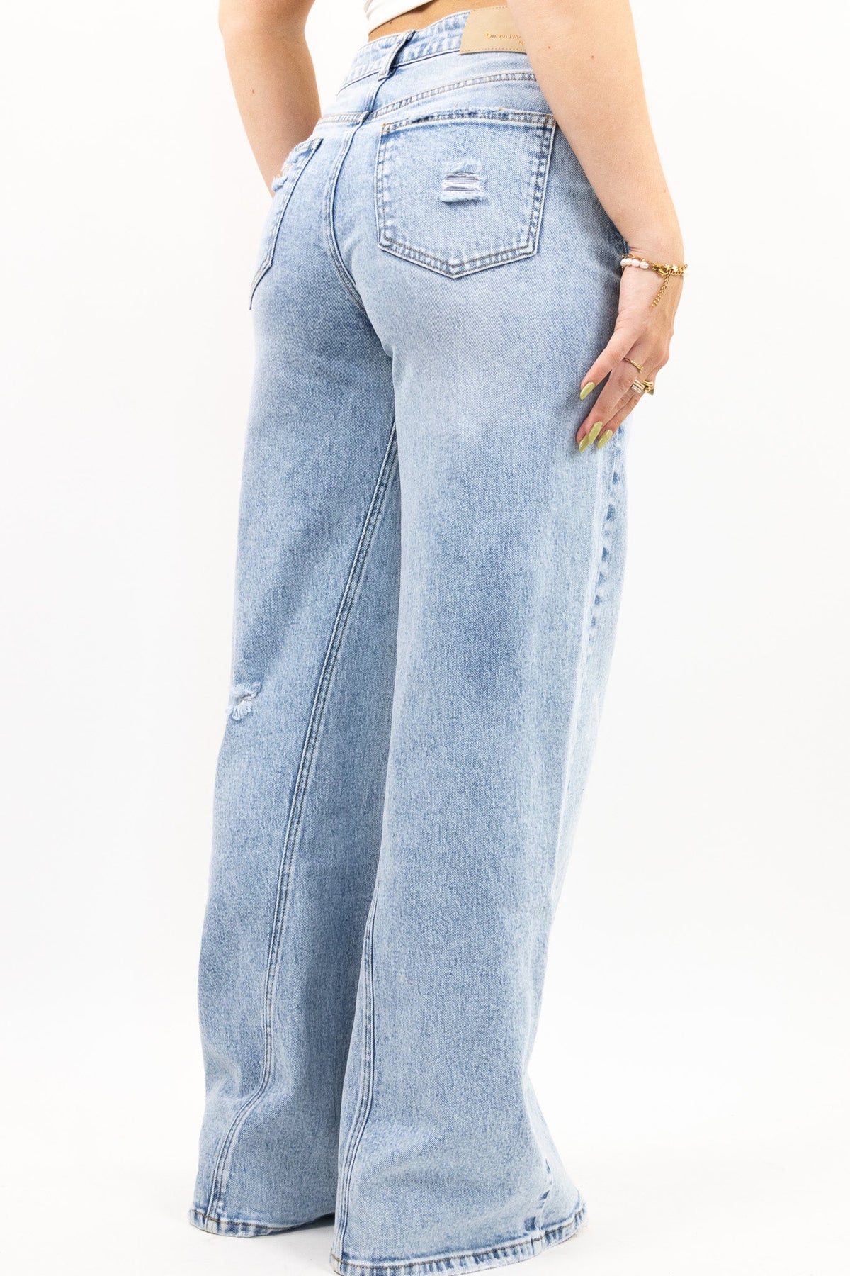 Livøra Wide Leg Jeans